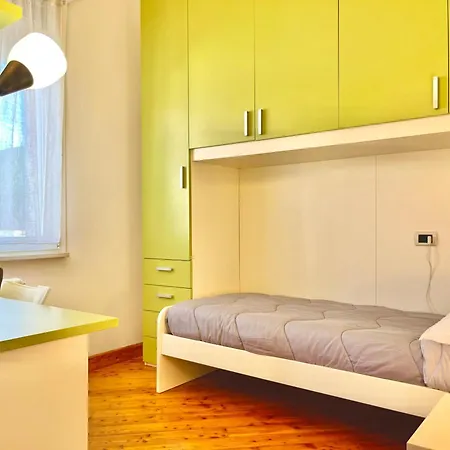 Orange House *