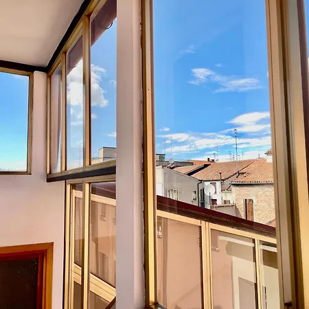 Apartment Orange House Ferrara
